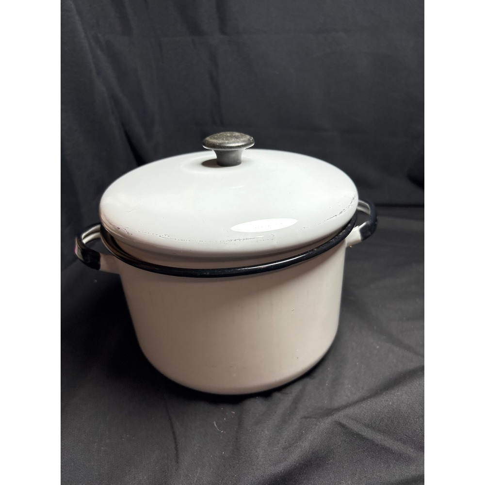 Vintage‎ White Enamelware Stock Pot with Lid Black Trim Farmhouse Cookware